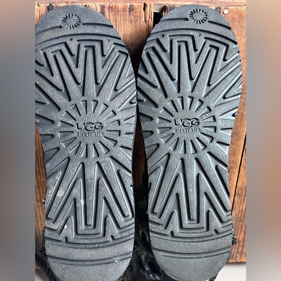 Ugg Women’s Size 8 Canvas Woven Lace Up Boots 2822 - Picture 5 of 5